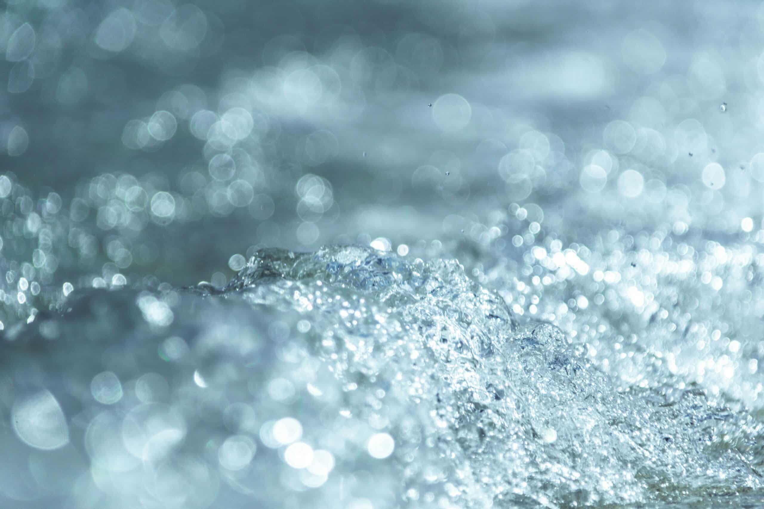 What’s the Difference Between a Flush and a System Cleaner?